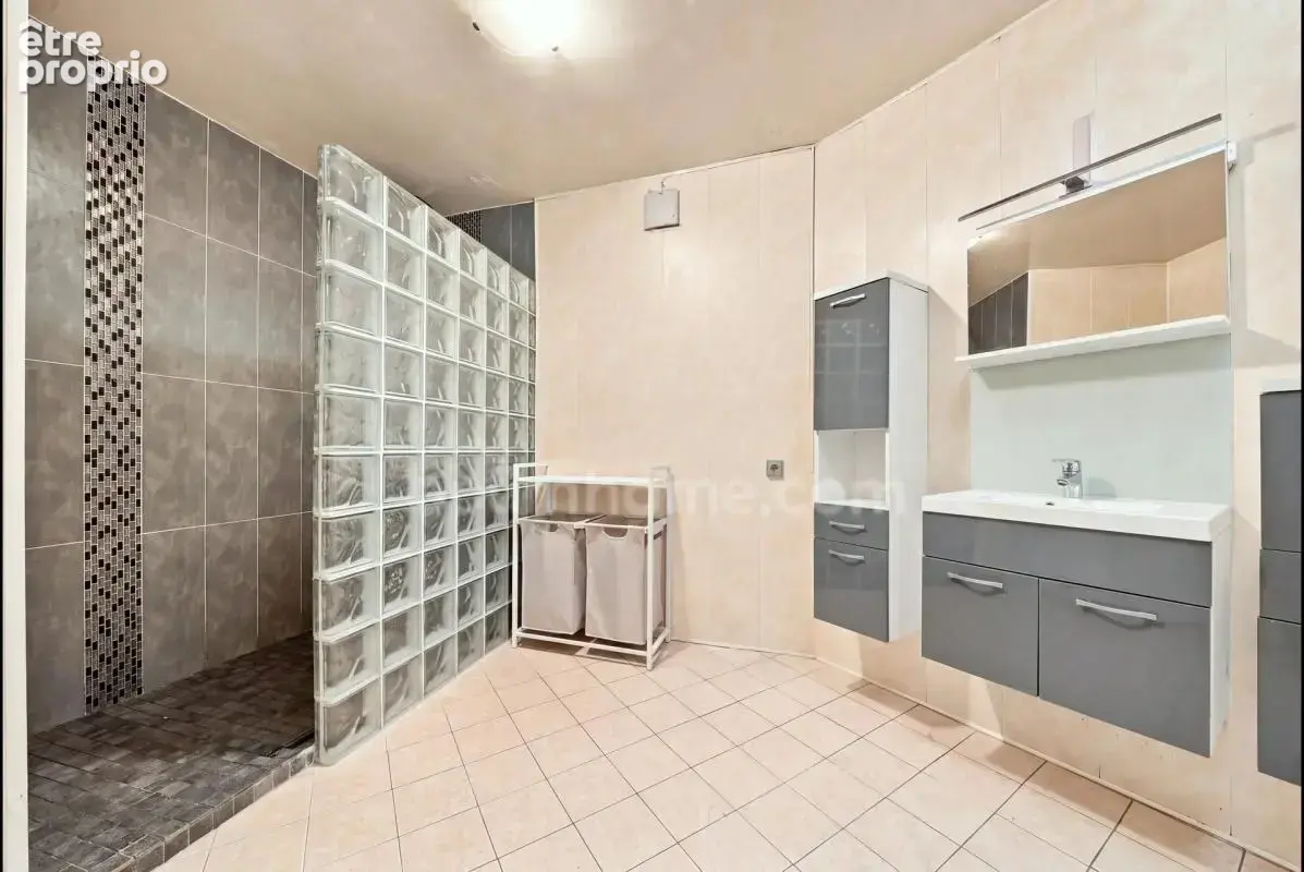 Alfortville (94) - maison 130 m² - 5 pieces - jardin - dependance commerciale - photo 4