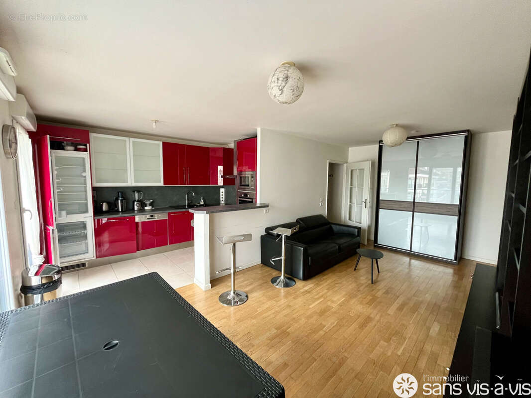 Appartement à MONTROUGE