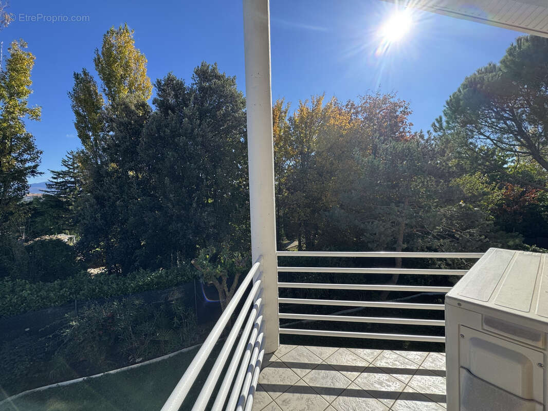 Maison à SAINT-MARCEL-LES-VALENCE