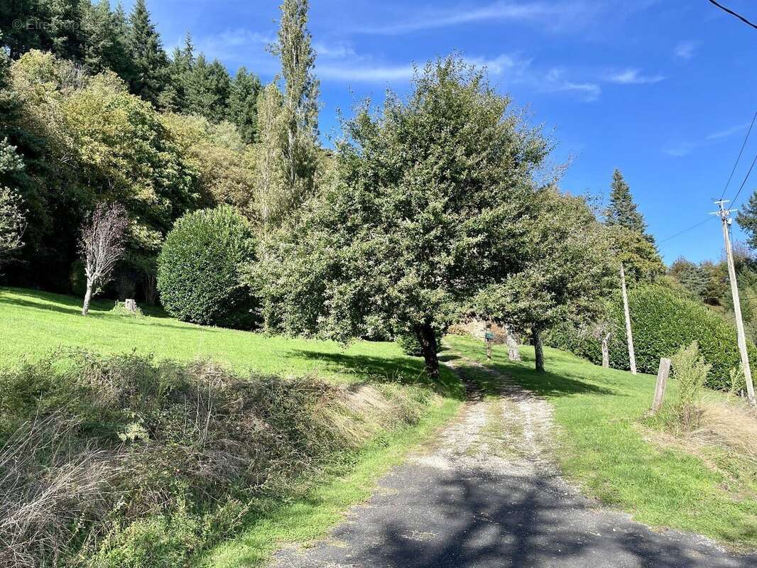 Maison avec grange et piscine Le FEL - photo 18