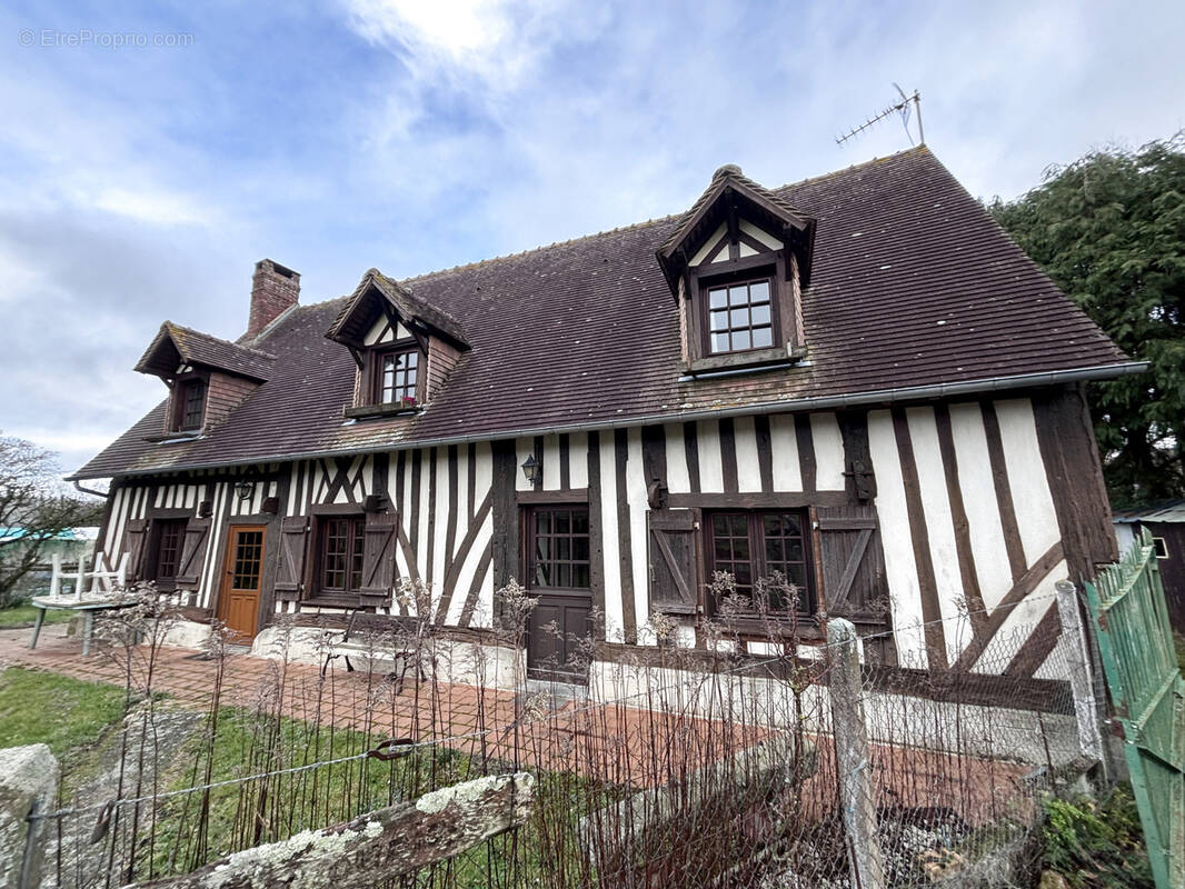 Maison à VIMOUTIERS