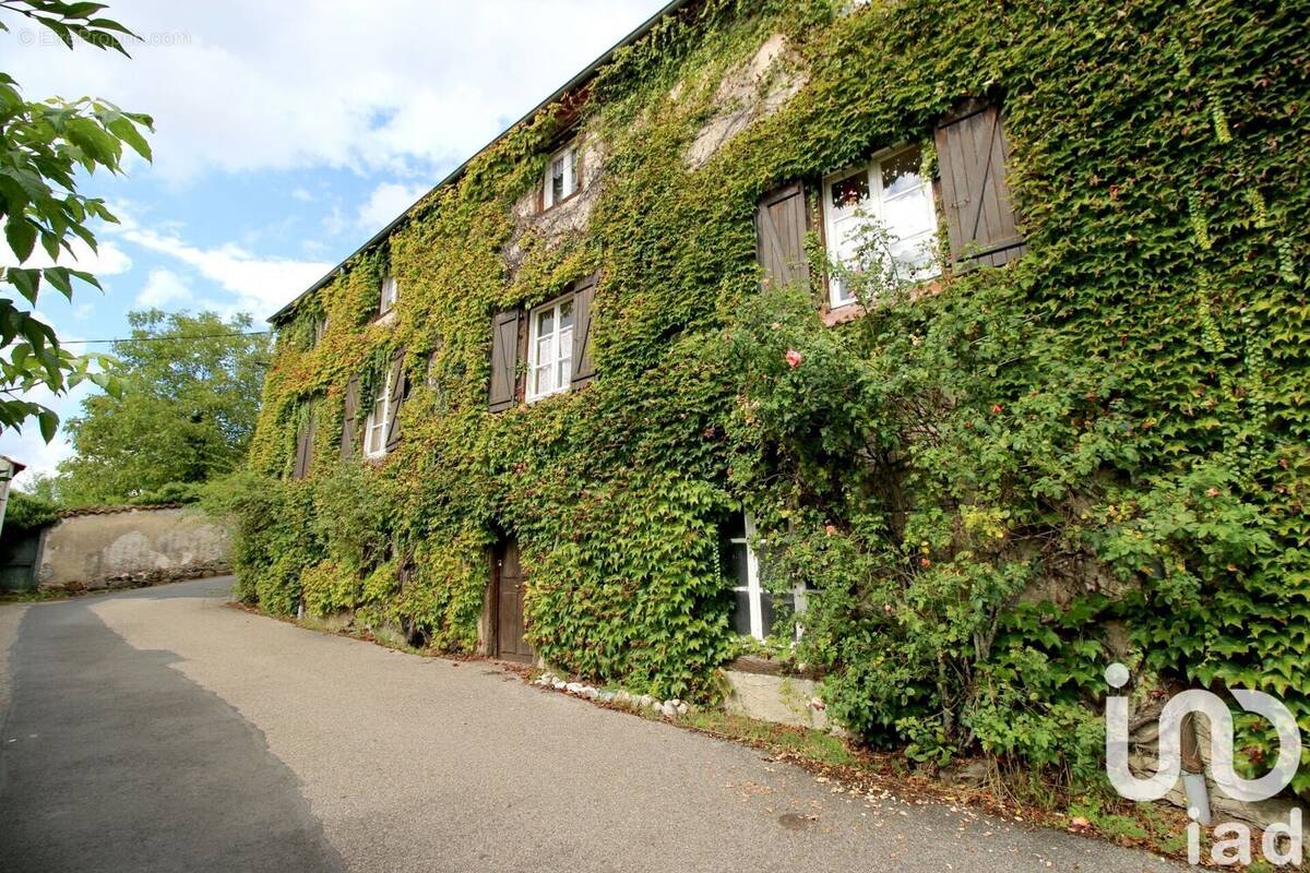 Photo 1 - Maison à AMBERT