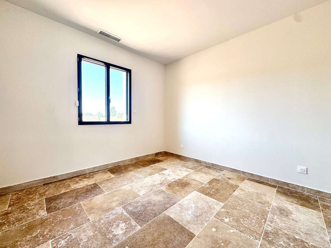 Maison à VAISON-LA-ROMAINE