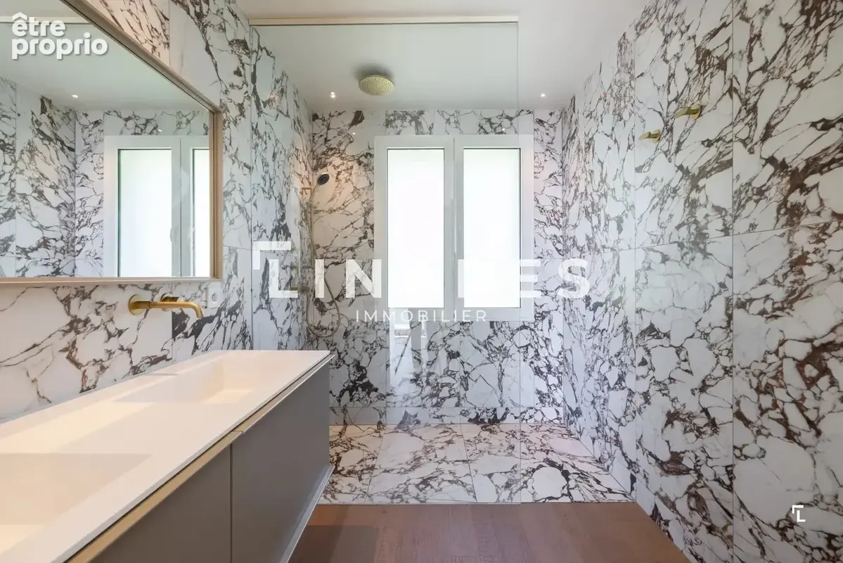 LA CALANQUE BLANCHE - Villa de 218 m²  - Extérieurs 37 m² - Terrain 800 m² - 13600 CASSIS - photo 14