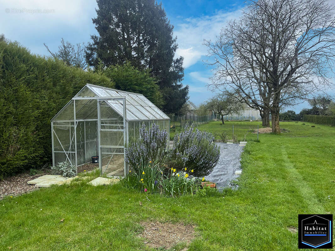 Maison à NANTEUIL-LE-HAUDOUIN