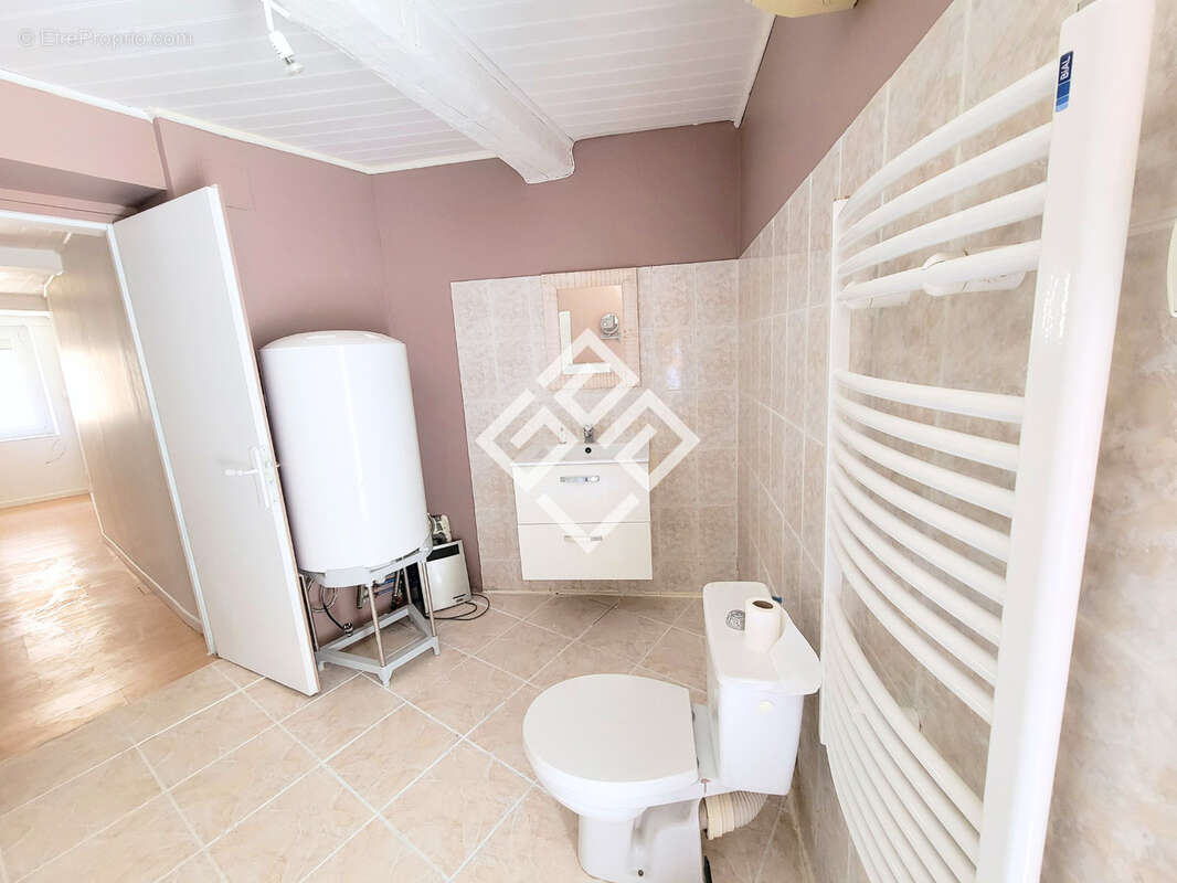 Maison de village avec cour - photo 9