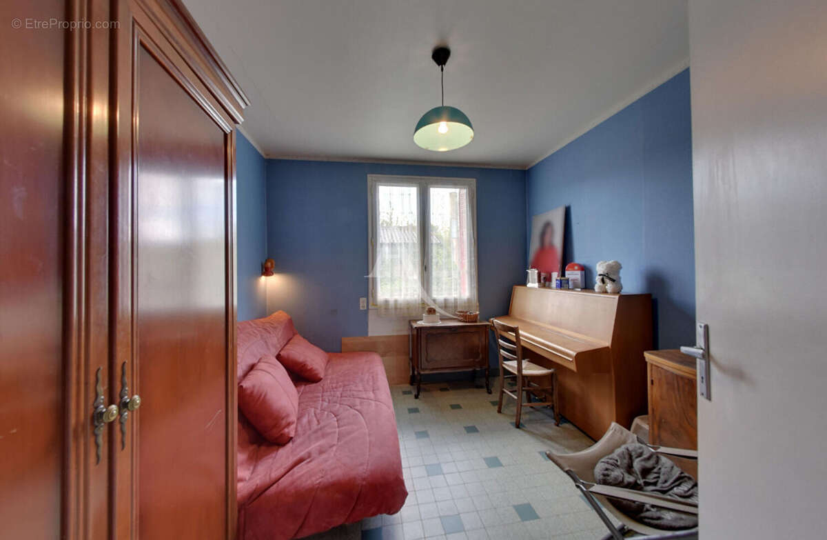 Maison familiale avec fort potentiel et grand jardin - photo 11