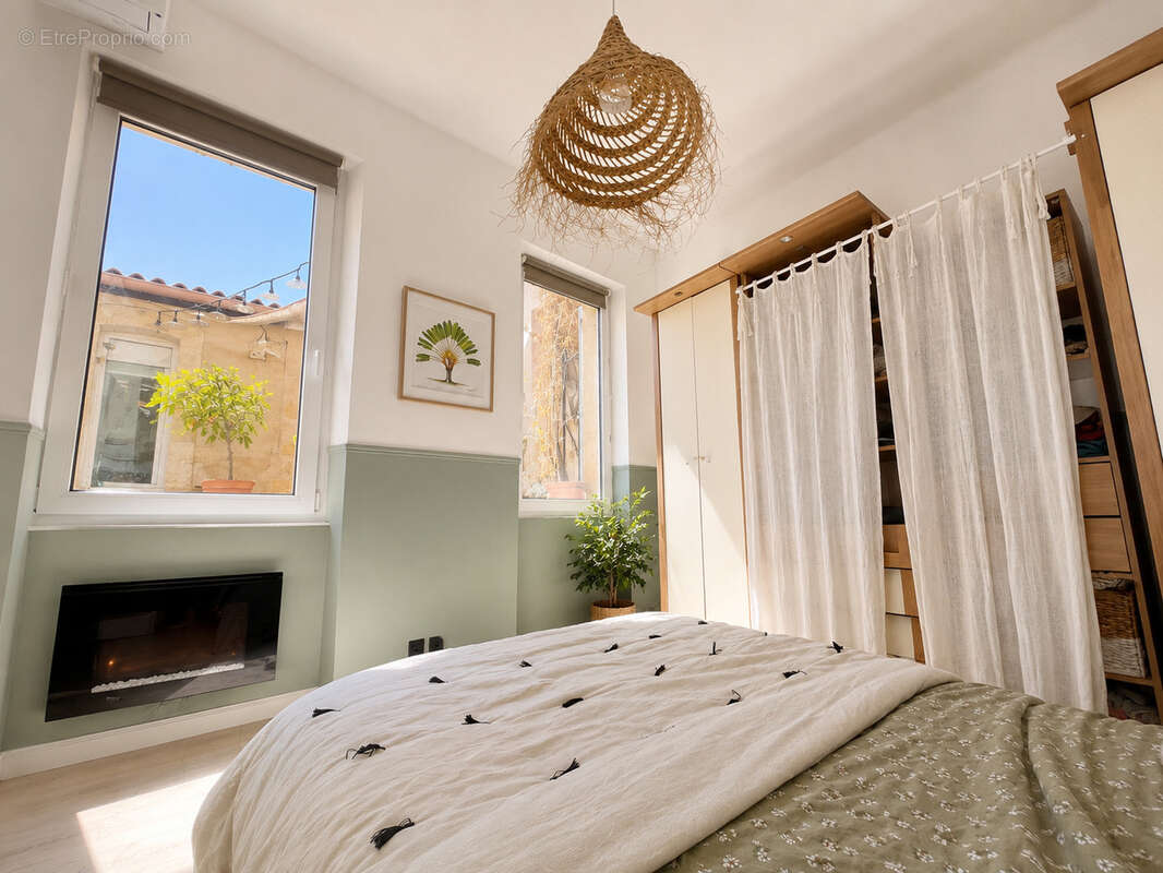 Appartement à MARSEILLE-7E