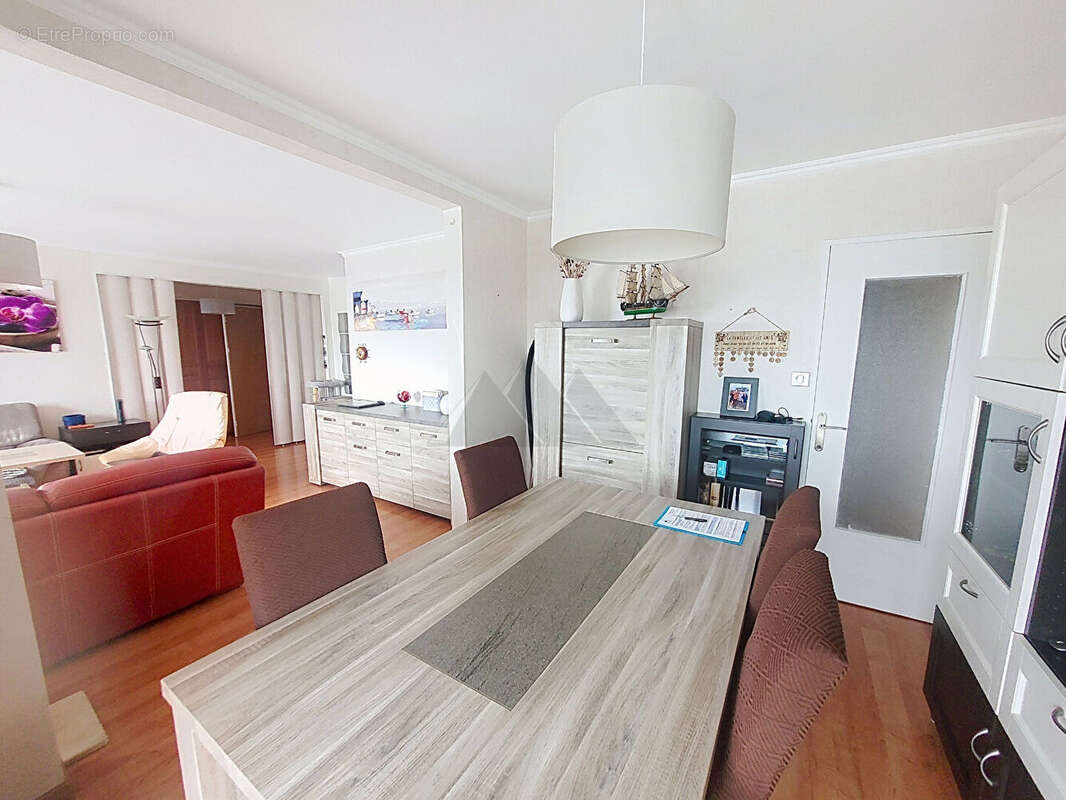Appartement a vendre brest 114 m²  3 chambres - photo 2