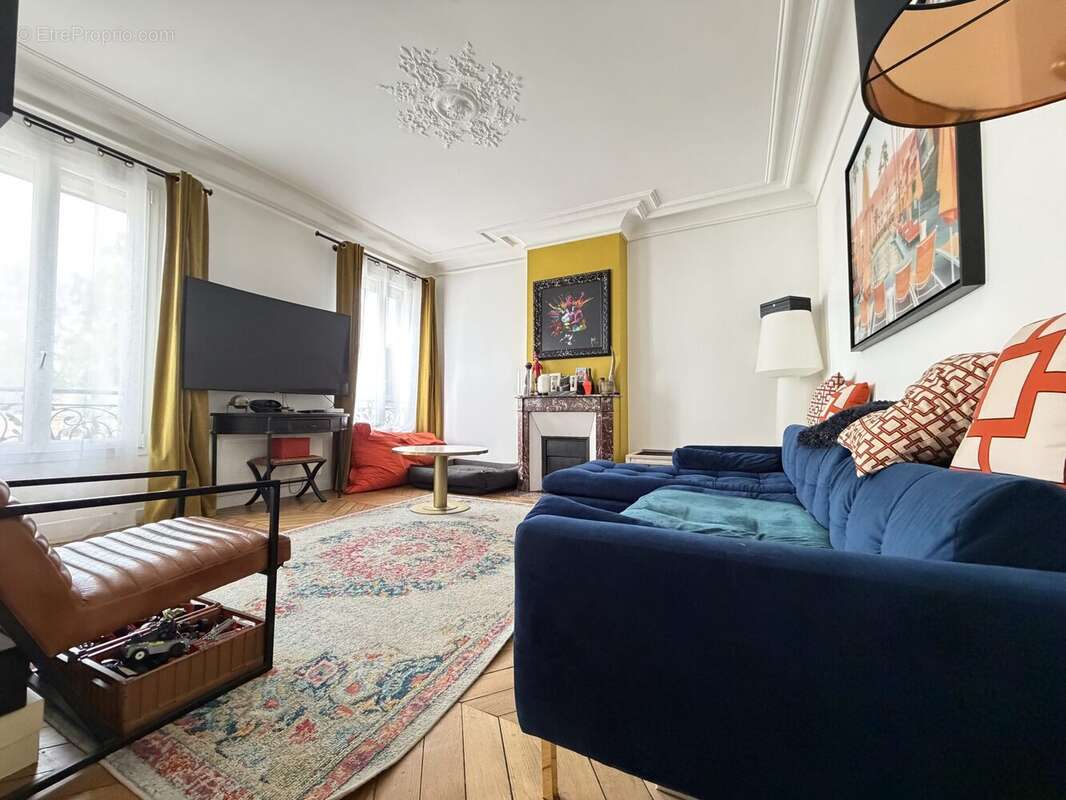 Appartement à LE PERREUX-SUR-MARNE