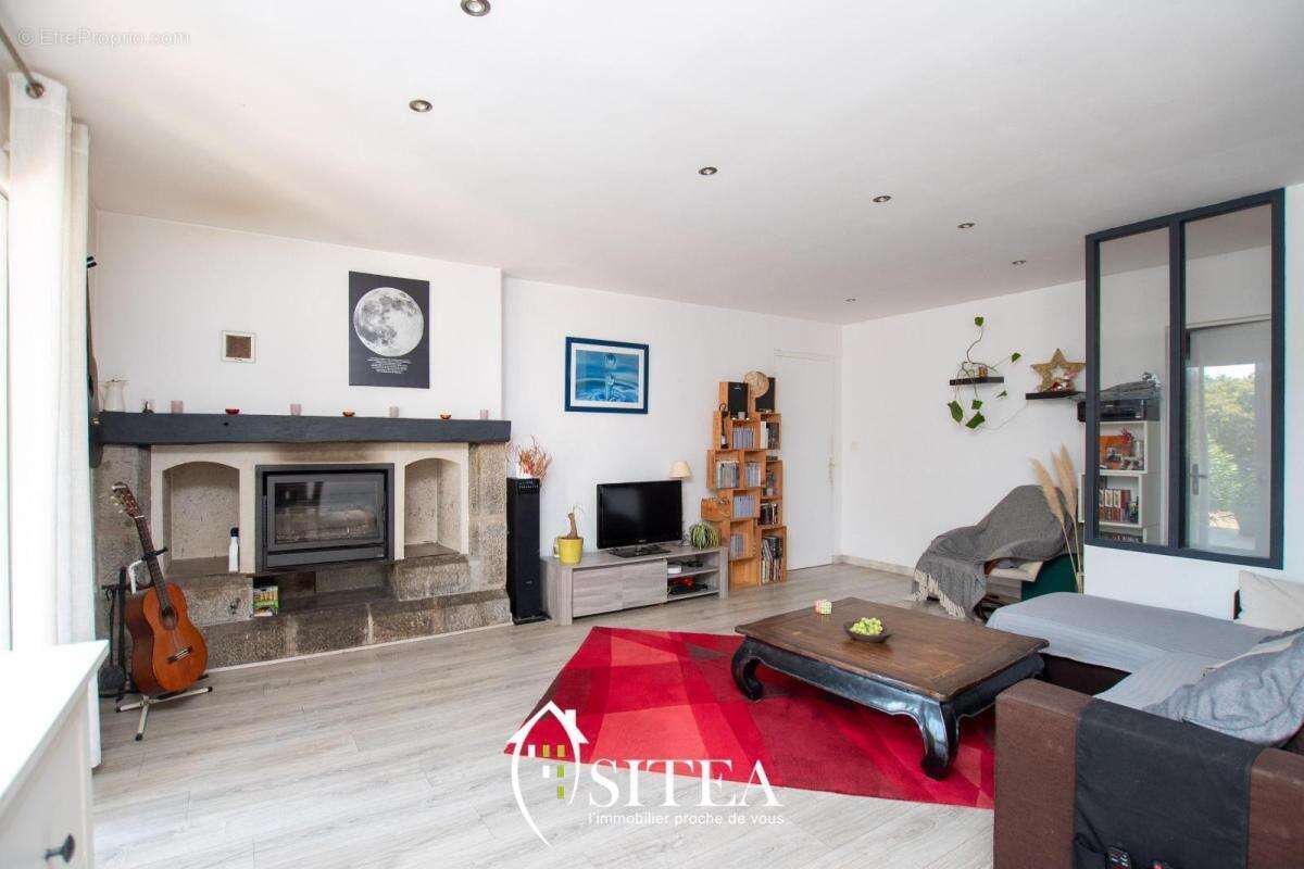 Appartement à FONSORBES