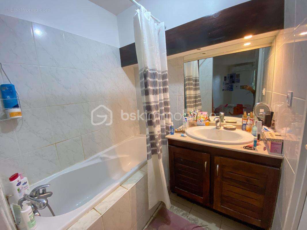 Appartement à SAINT-DENIS