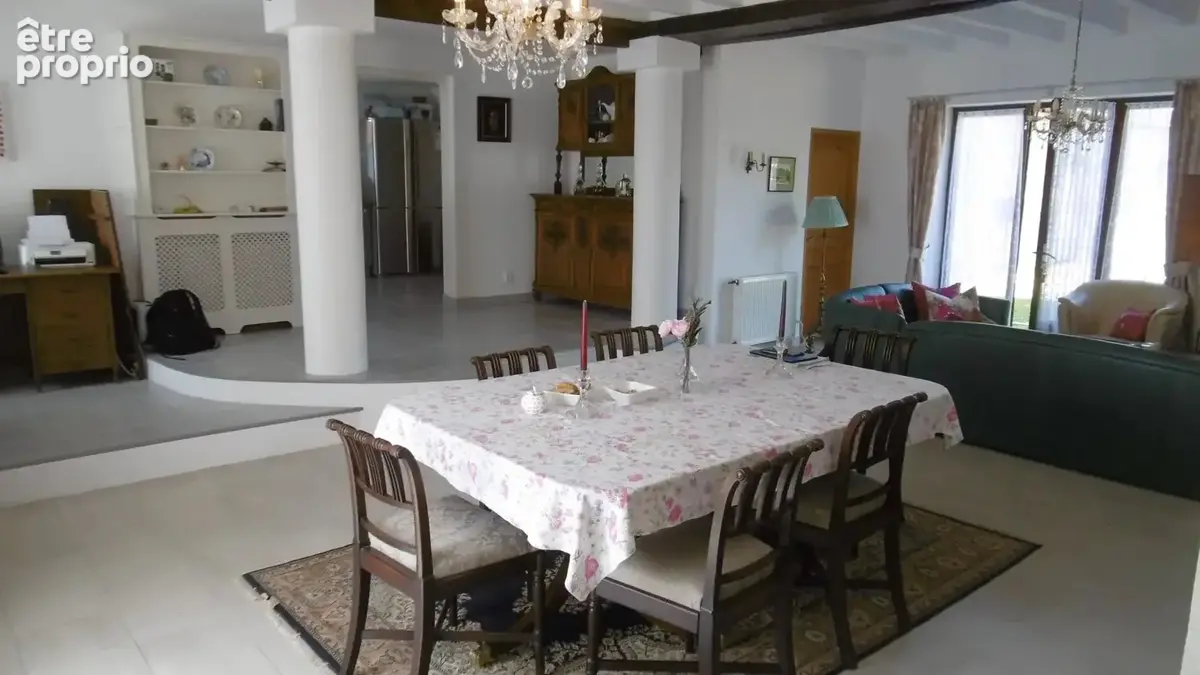 Belle maison avec maison d'amis et piscine - photo 3