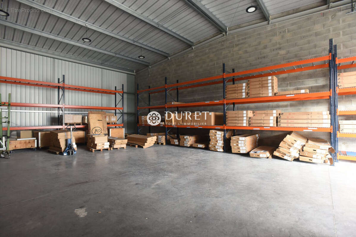 Commerce à SAINT-GILLES-CROIX-DE-VIE