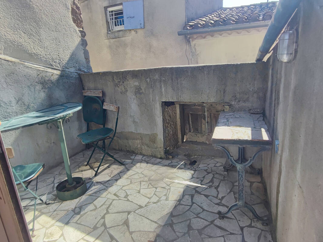 Maison à LA REDORTE