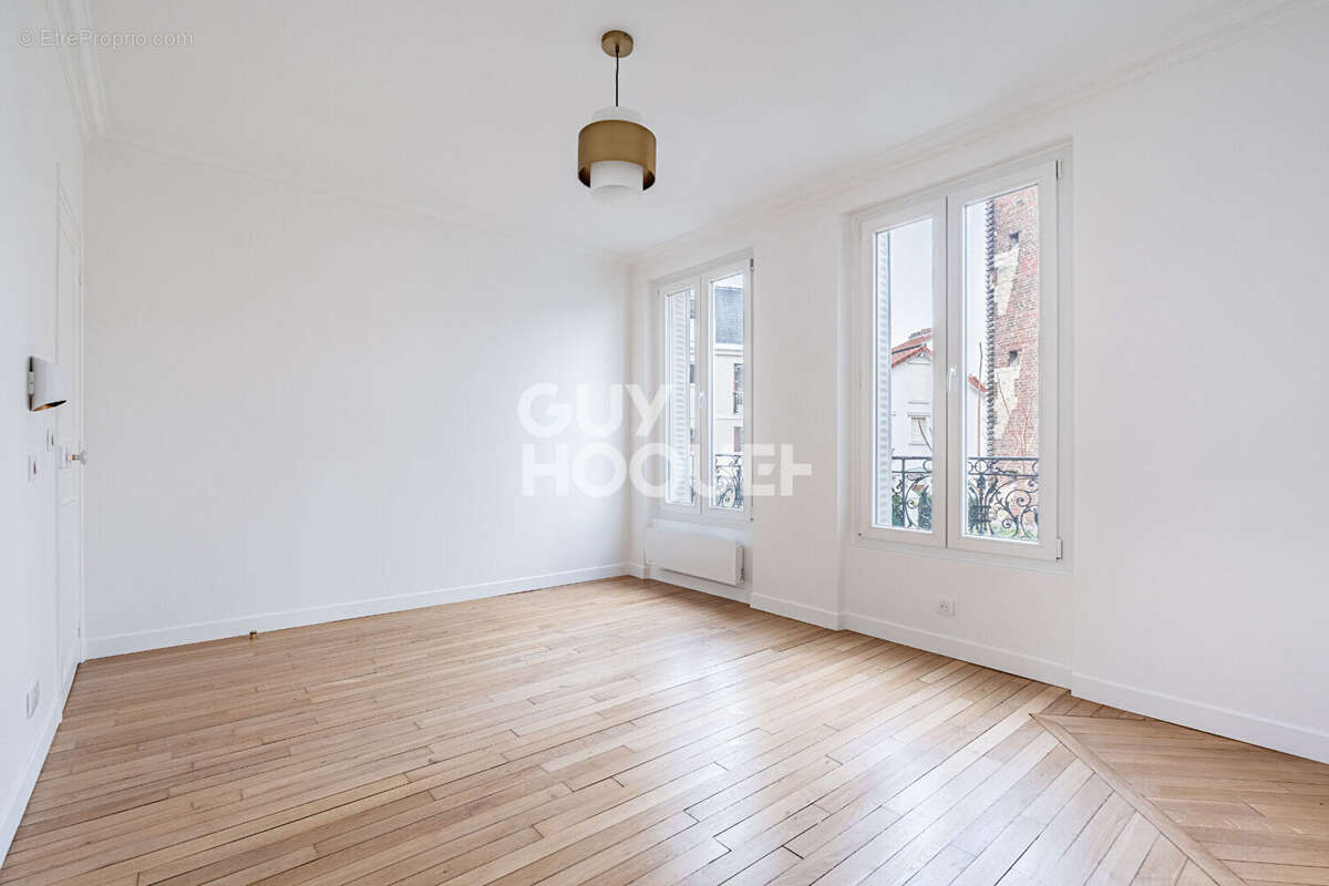 Appartement à ASNIERES-SUR-SEINE