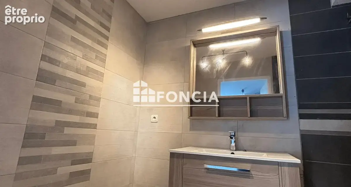 À vendre, bel appartement T3 de 67 m² situé au 2ᵉ étage d'une résidence récente avec piscine - photo 5