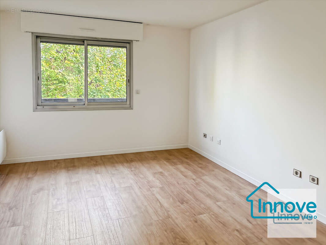 Appartement à BOURG-LA-REINE
