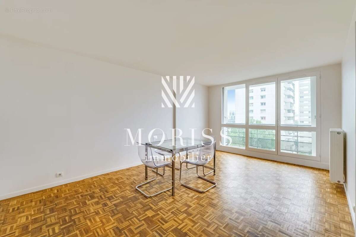 Appartement à LEVALLOIS-PERRET