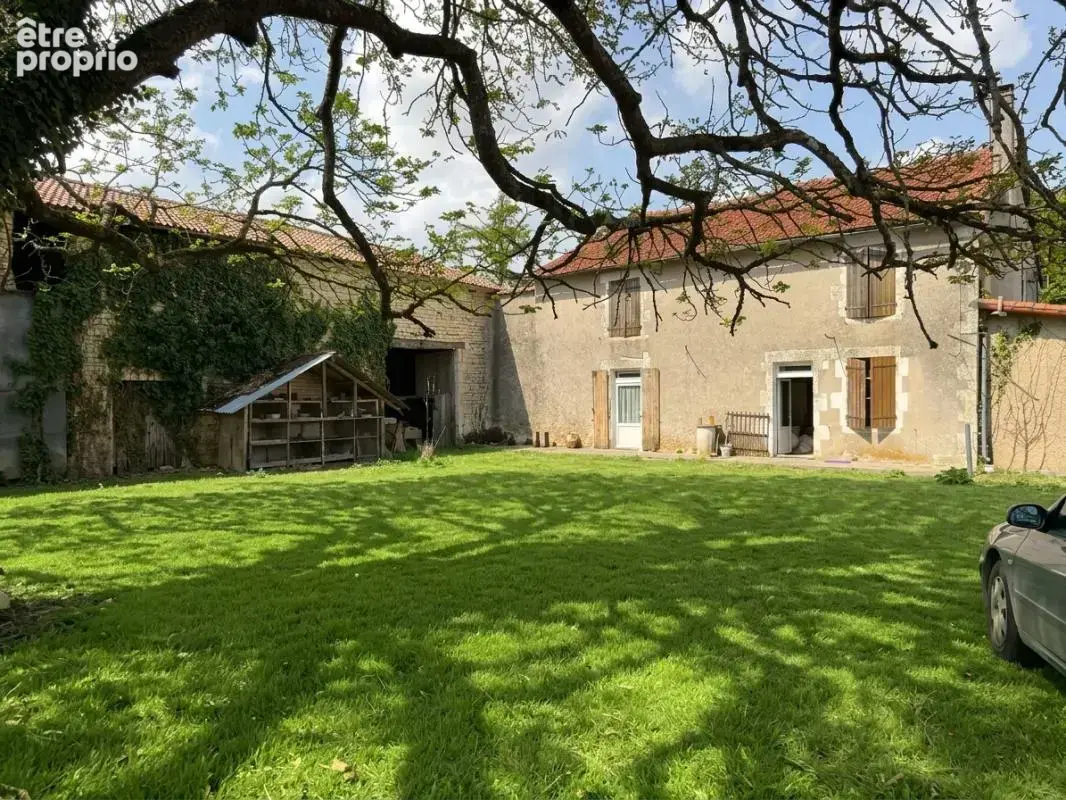 Maison à EBREON
