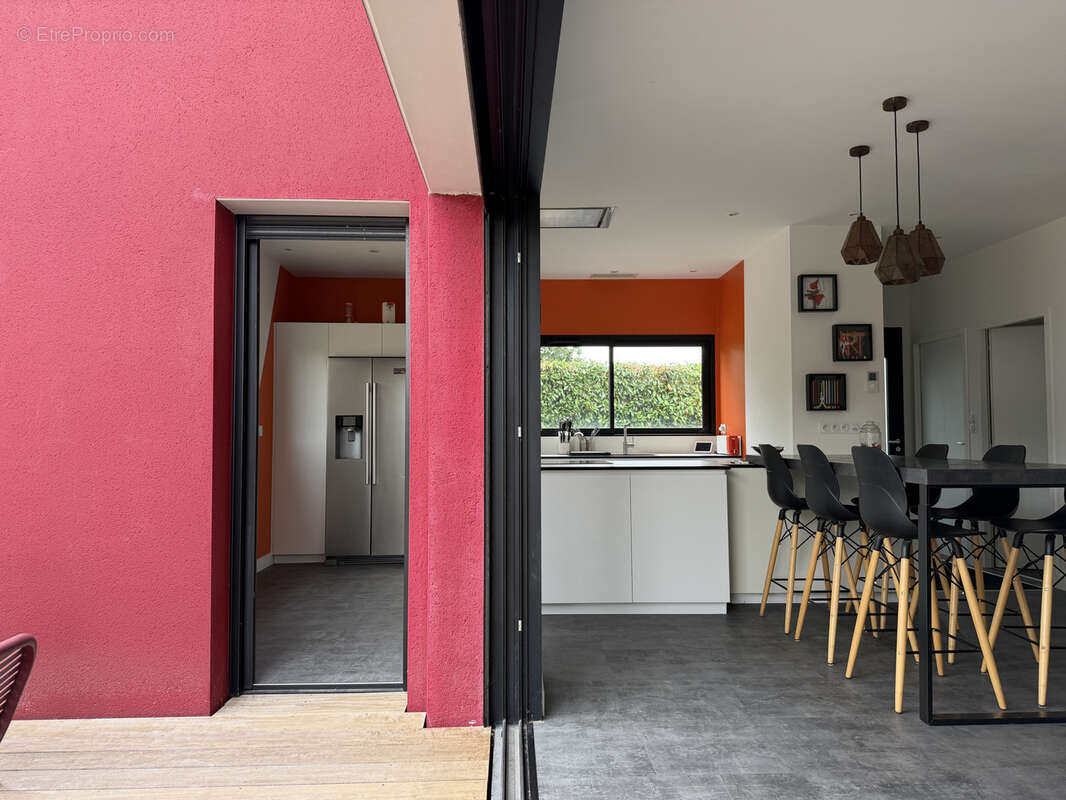AUSSONNE - Maison familiale récente - 156 m2 - 6 chambres - DPE A - - photo 5