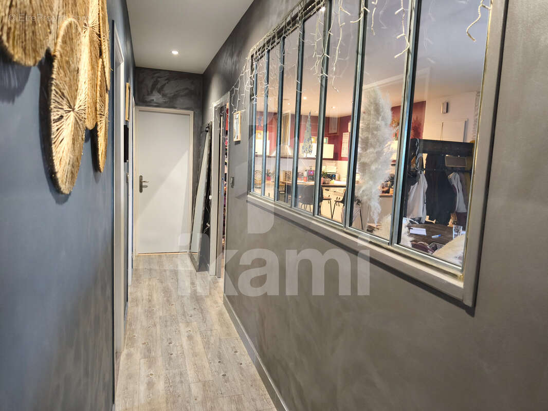 Maison à ARTHEMONAY