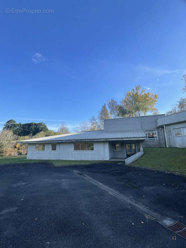 Commerce à SALIES-DE-BEARN