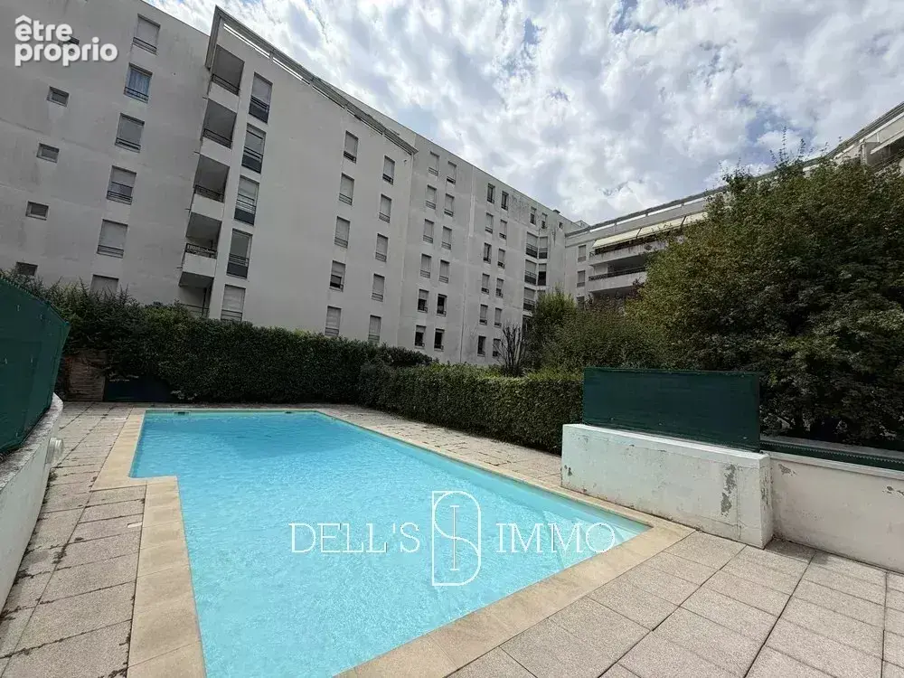 Appartement à LYON-9E