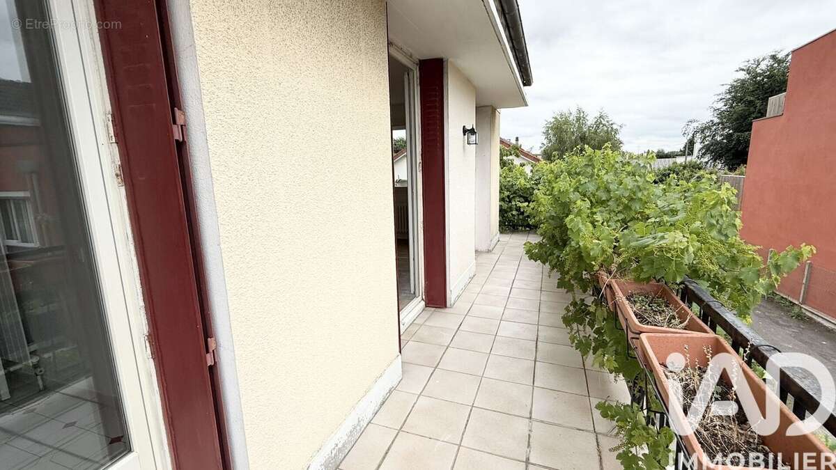 Photo 2 - Maison à MASSY