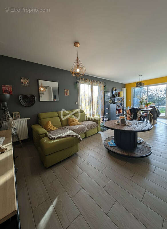 Maison à ENVERMEU