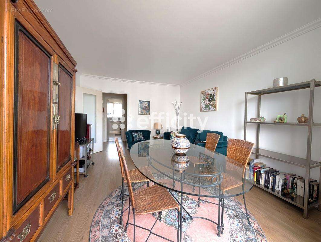 Appartement à EPINAY-SUR-SEINE