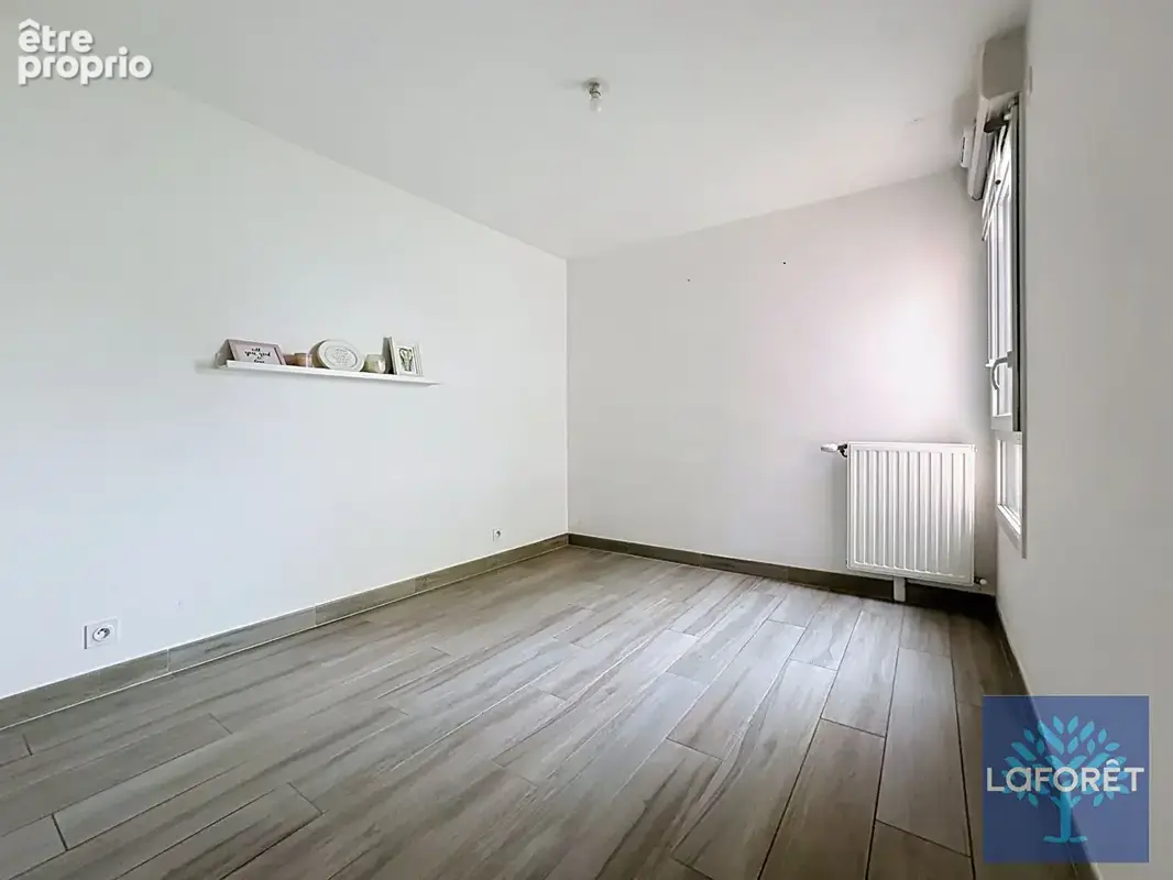 4 pièce(s) 87 m2  + jardin 150 m²+ cave + parking sous sol - photo 6