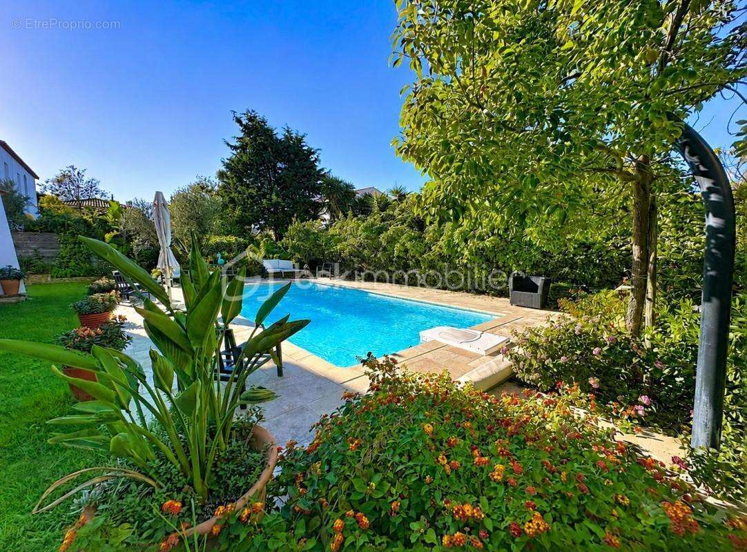 Rare à Portissol : maison avec piscine et vastes espaces, au calme d'un quartier recherché ! - photo 30