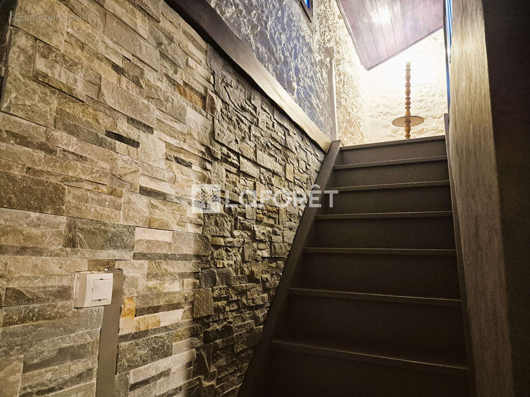 Maison à BAILLESTAVY