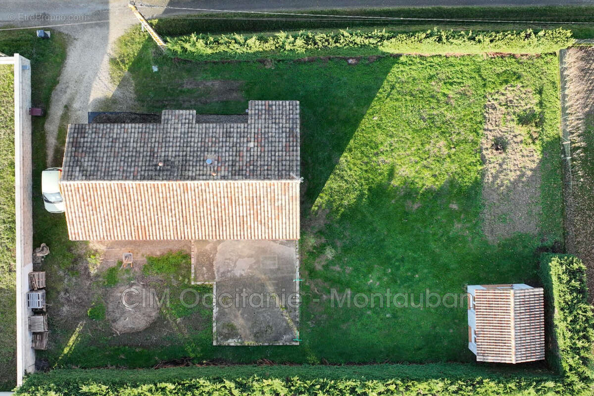 Maison à CASTELMAYRAN