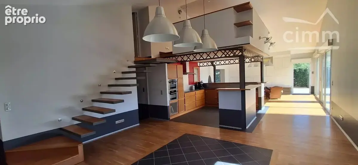 A VENDRE, CANDE SUR BEUVRON, Ensemble immobilier atypique - photo 7