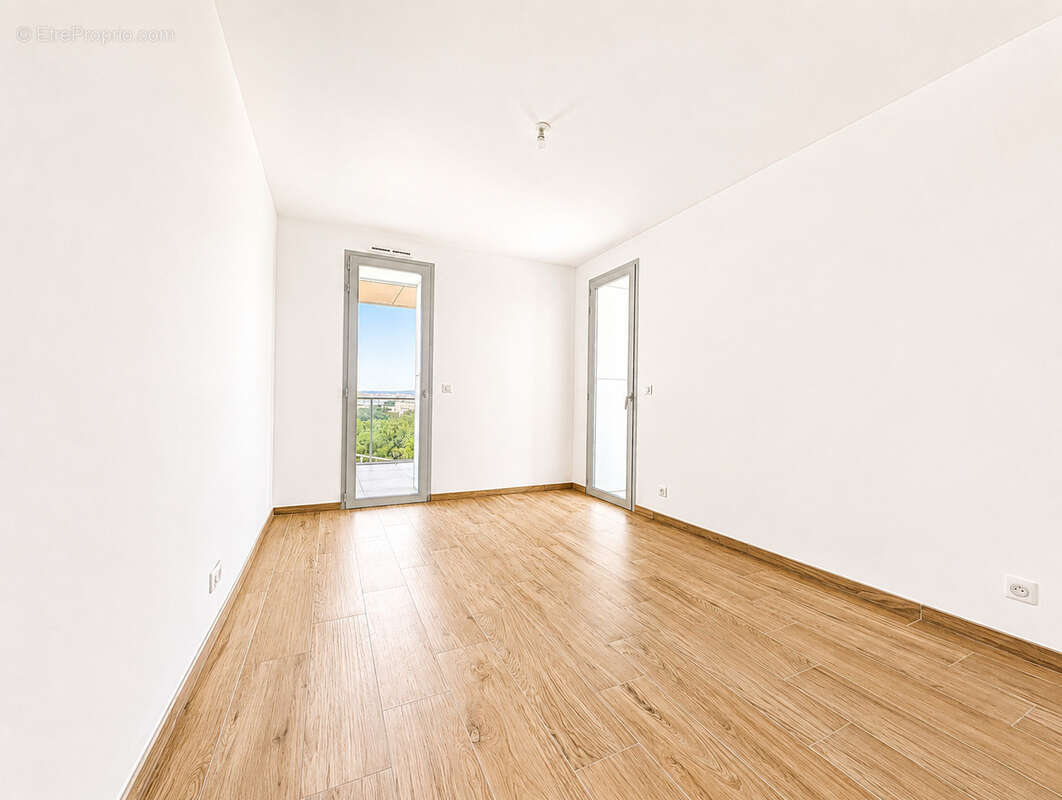 Appartement à MARSEILLE-8E