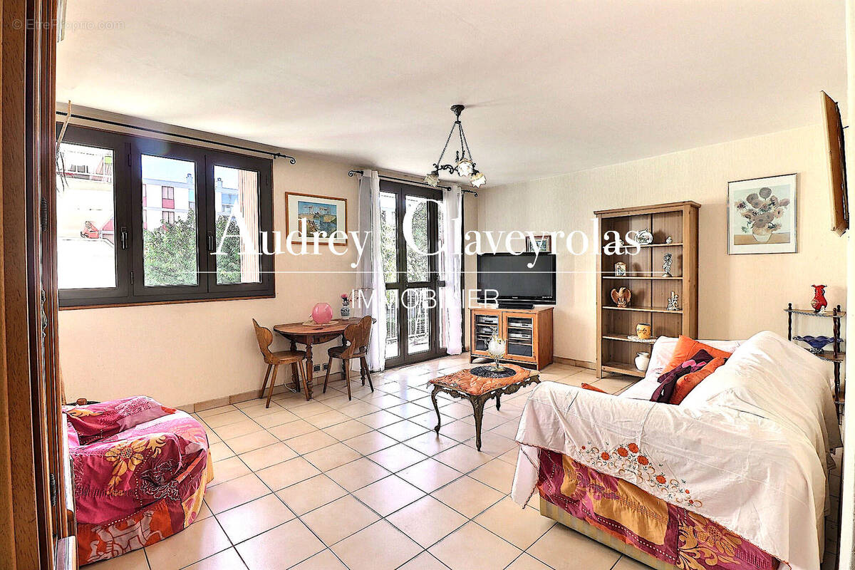 Appartement à MARSEILLE-13E
