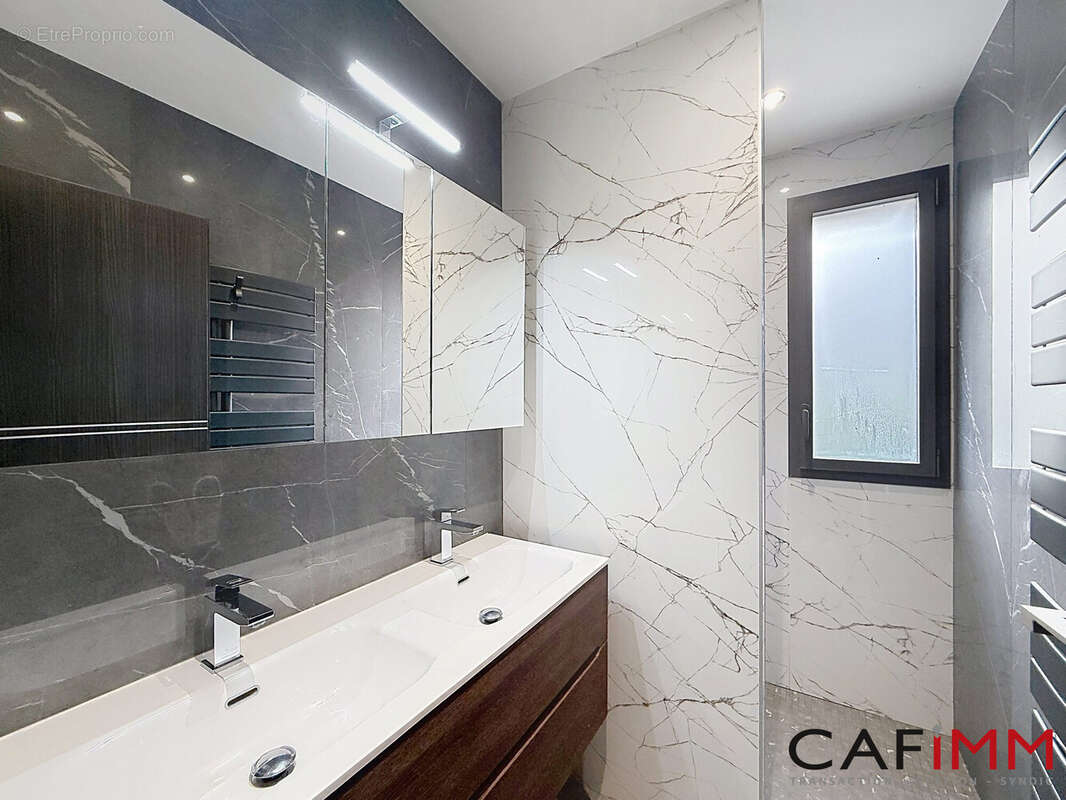 Maison à ROCHETAILLEE-SUR-SAONE