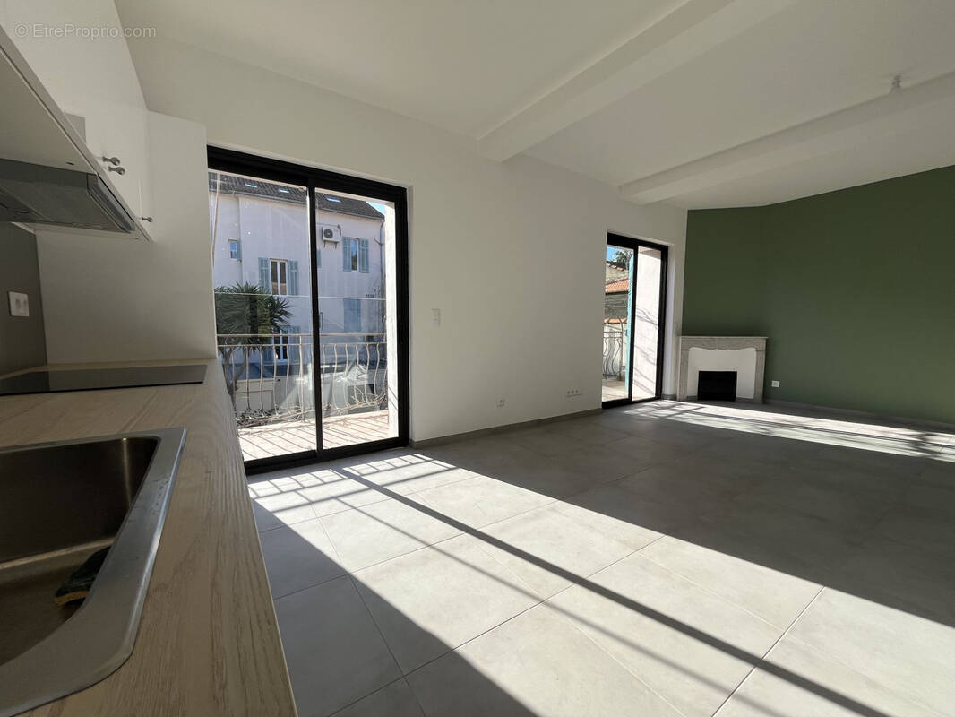 Appartement à HYERES