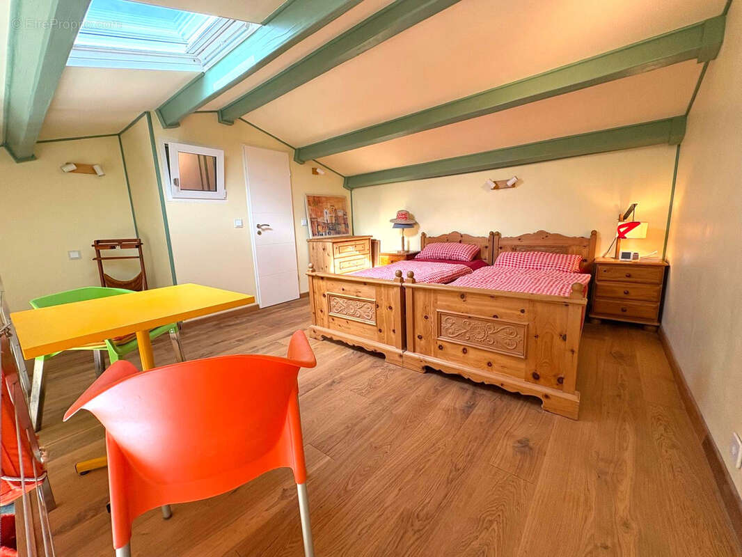 Appartement à GASSIN