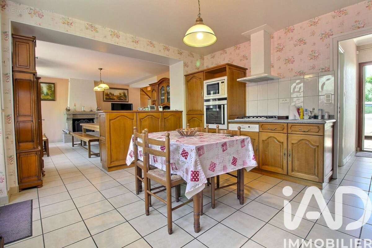 Photo 2 - Maison à SAINT-PIERRE-DU-REGARD