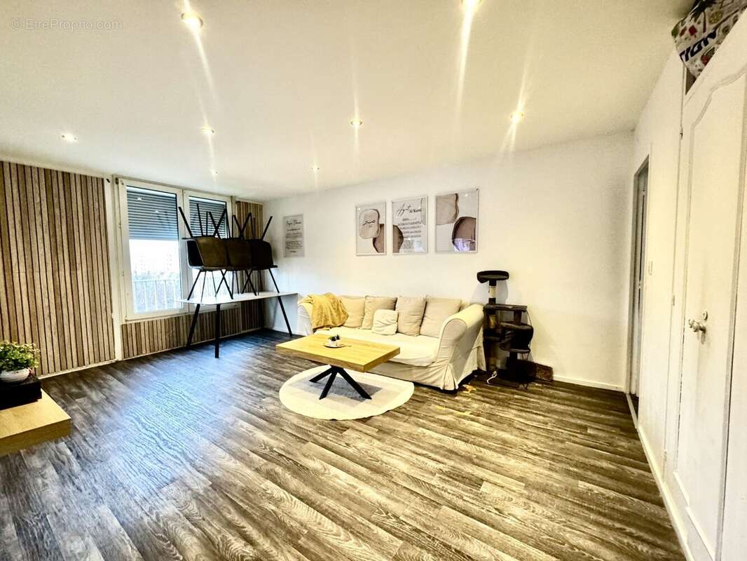 Appartement à FIRMINY