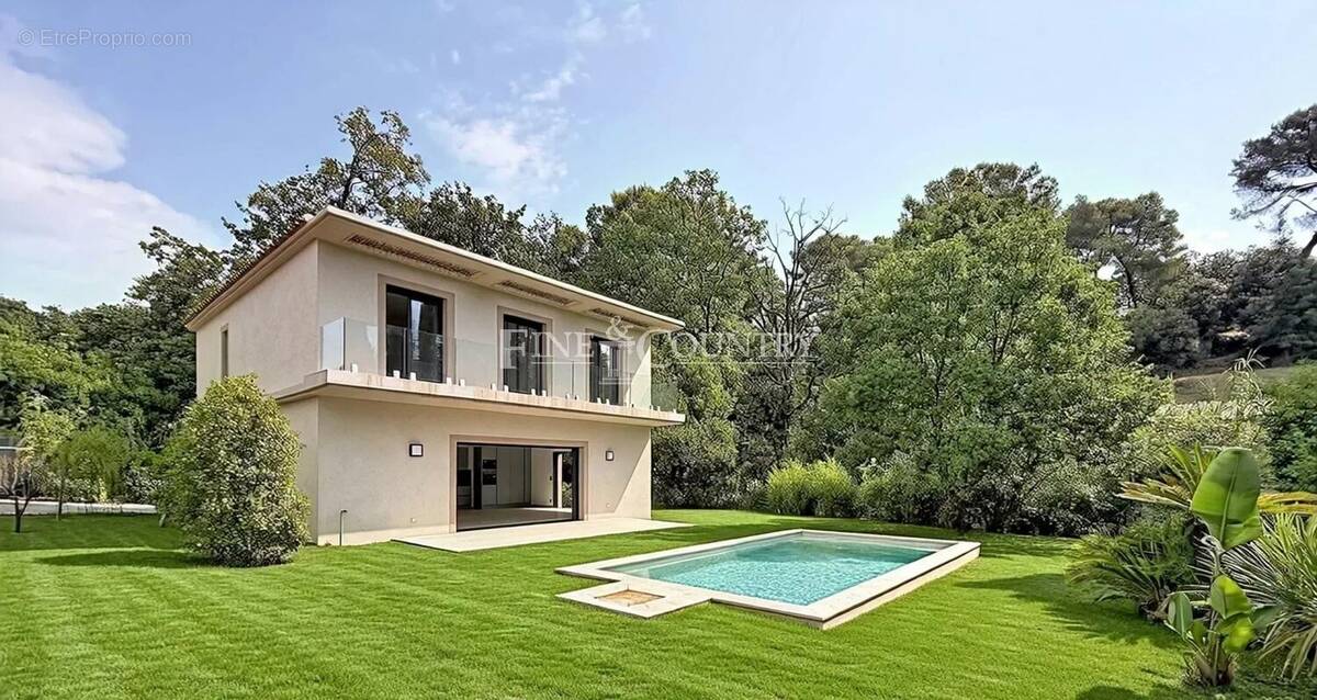 Maison à MOUGINS