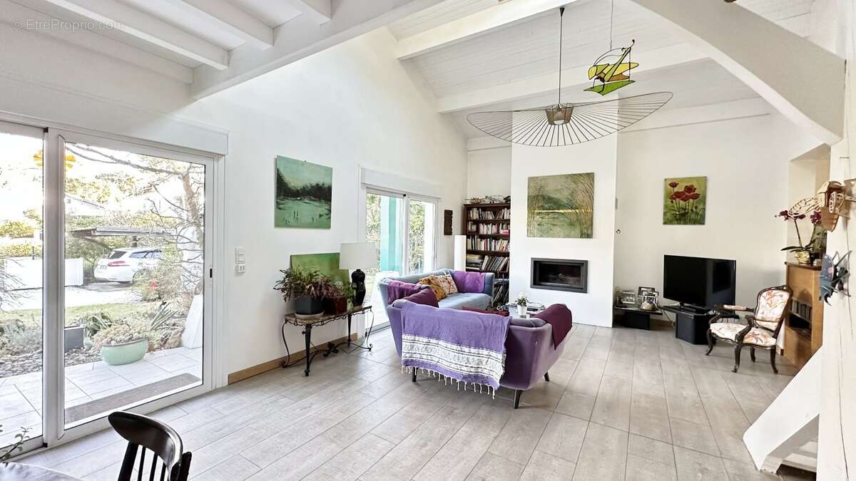 Maison landaise de type t7 de 140 m2 proche du golf - photo 8