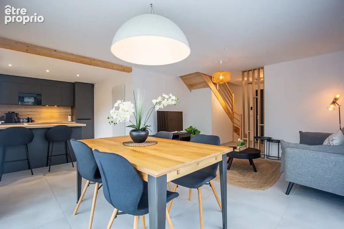 Agence immobiliere laforet - annecy-le-vieux - villa neuve 122,90m² - terrain 591m² - 4 chambres - piscine - garage 21,92m² - re - photo 6