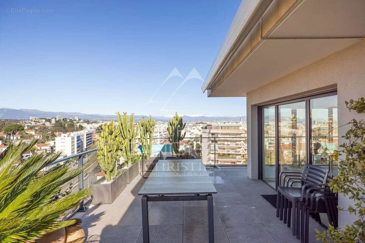 Appartement à ANTIBES