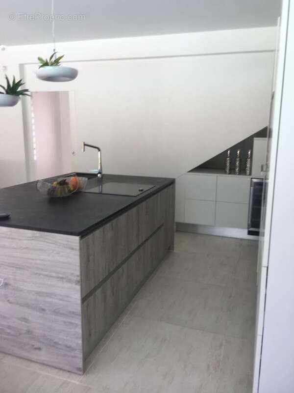 Maison à PETIT-BOURG