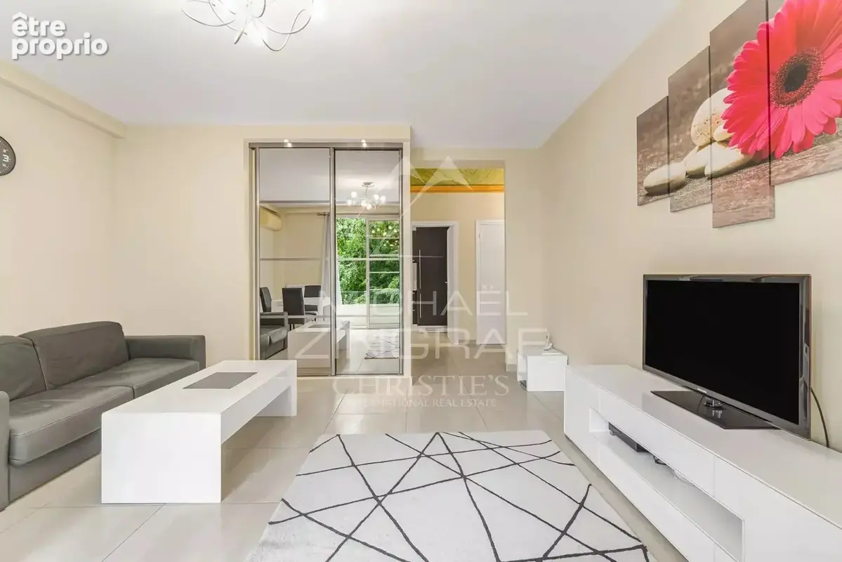 Exclusivité – Grand 2 pièces avec terrasse et balcon – Gambetta / Fleurs - photo 2