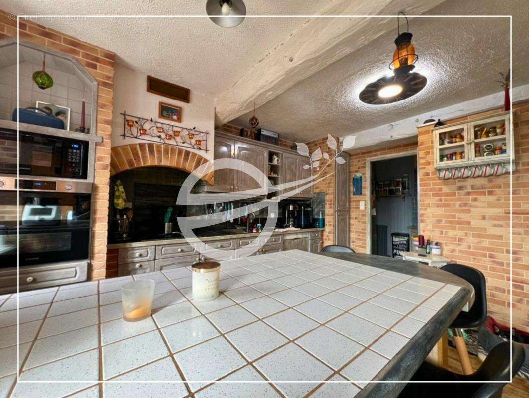 Maison à MARTIGNE-FERCHAUD